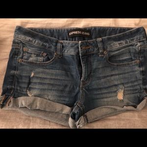 Express denim shorts. Size 4